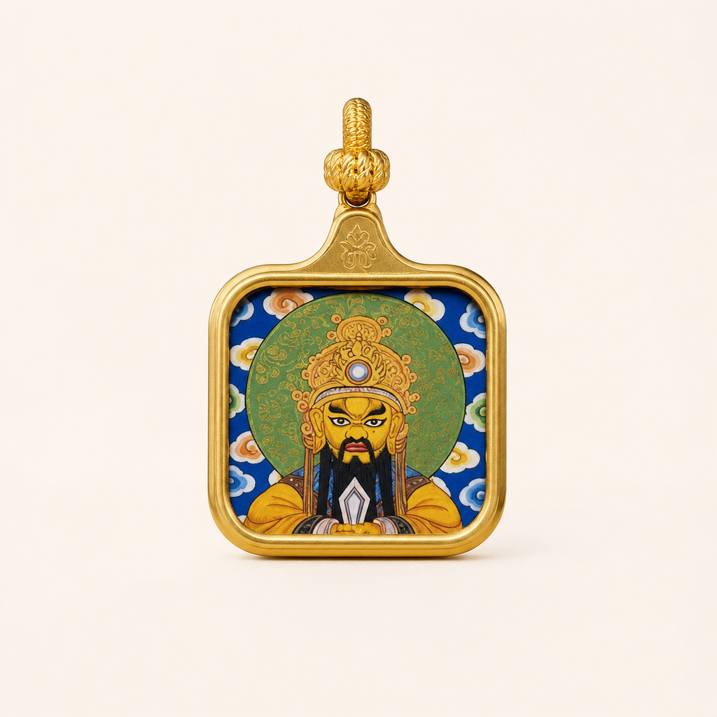 Wuye Guardian pendant front view